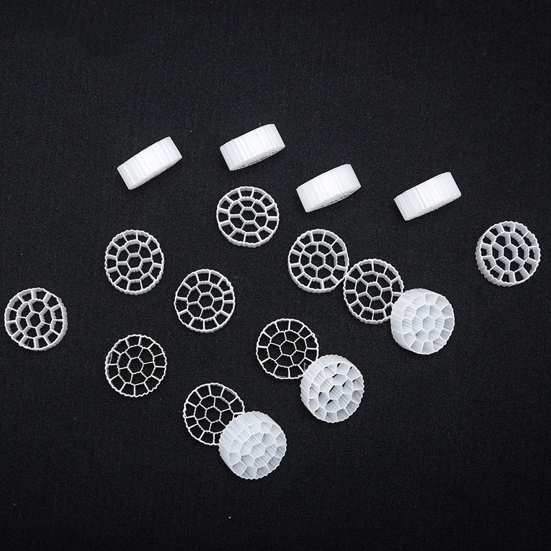 Biofilm Active Carrier Suspended Floating Bio Mbbr Filler Media yang Digunakan dalam Packing Bed Fluidized